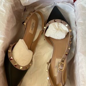 Valentino Garavani Rockstud Pumps